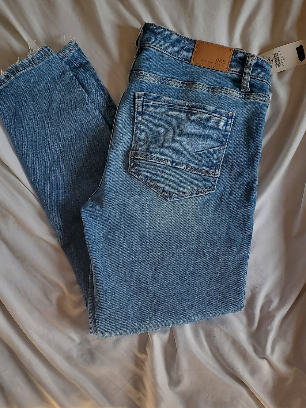 BKE Factory Second Distressed Straight Leg Denim Jeans, Sz 28x27 (Actual W30/L27